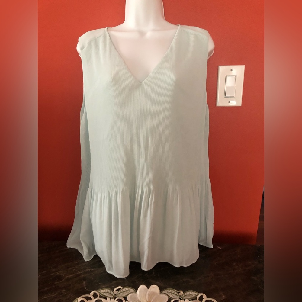 Sleeves top , new